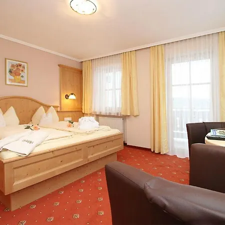 Hotel Madlgut Lofer