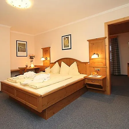 Hotel Madlgut 3*